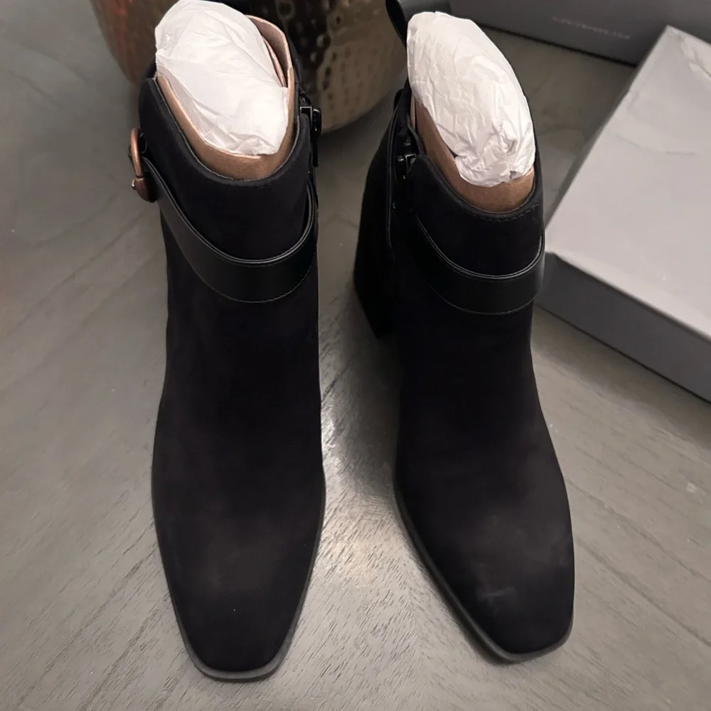 Vionic Tenley Women's Mid Shaft Ankle Boot - Picture 4 of 13